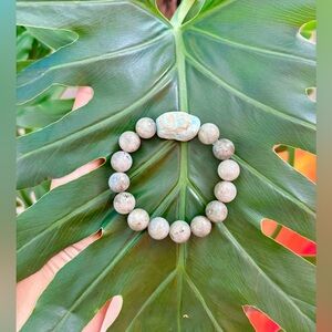 Blue Aragonite & Labradorite bracelet